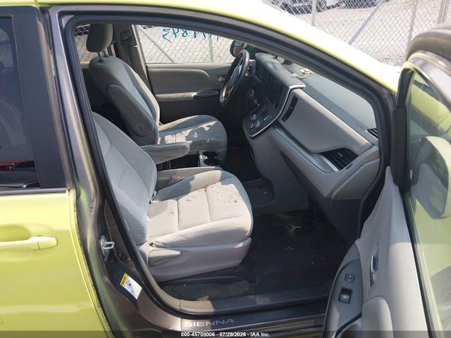 Aukcja sprzedaży 2015 Toyota Sienna Le 8 Passenger, vin: 5TDKK3DC5FS644656, numer aukcji: 45708006