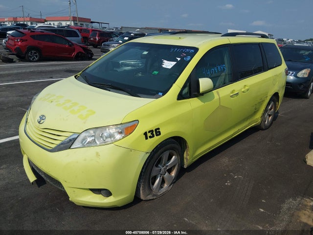 Aukcja sprzedaży 2015 Toyota Sienna Le 8 Passenger, vin: 5TDKK3DC5FS644656, numer aukcji: 45708006