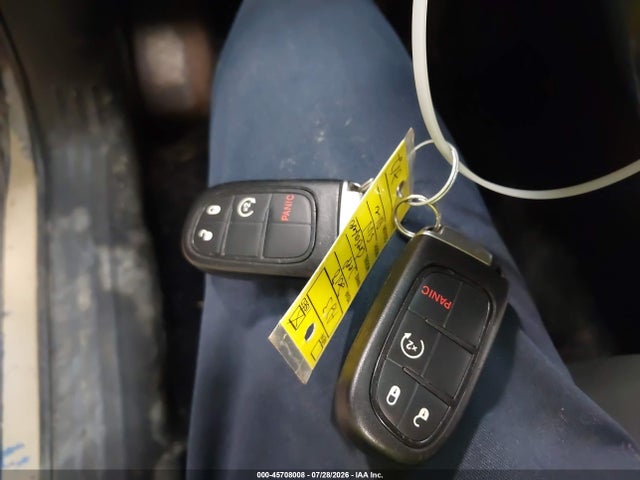 45708008 :رقم المزاد ، 1C4PJMLB7JD541329 vin ، 2018 Jeep Cherokee Latitude Plus 4x4 مزاد بيع