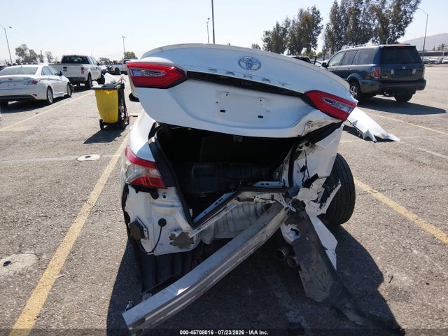 Toyota CAMRY SE 2018 4T1B11HK4JU609440 Image 17