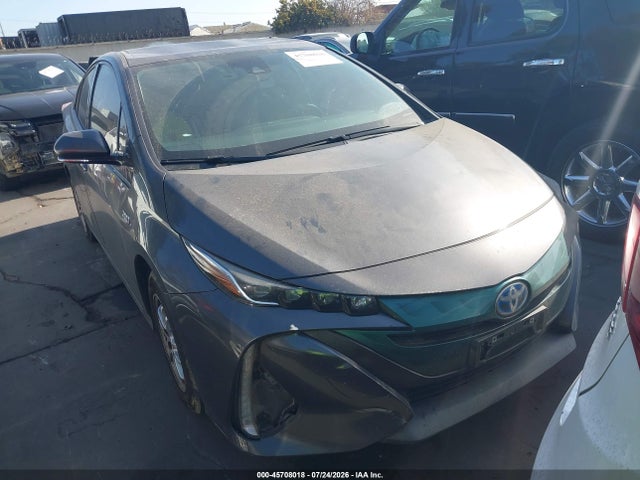 JTDKARFP0J3104647 Toyota Prius Prime Premium