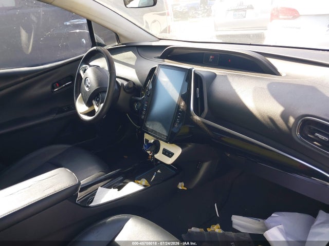 JTDKARFP0J3104647 Toyota Prius Prime Premium