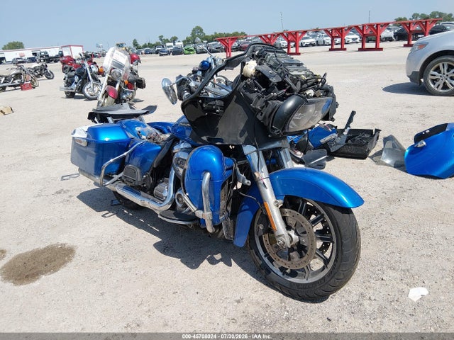 45708024 :رقم المزاد ، 1HD1KGD17JB669347 vin ، 2018 Harley-davidson Fltru مزاد بيع