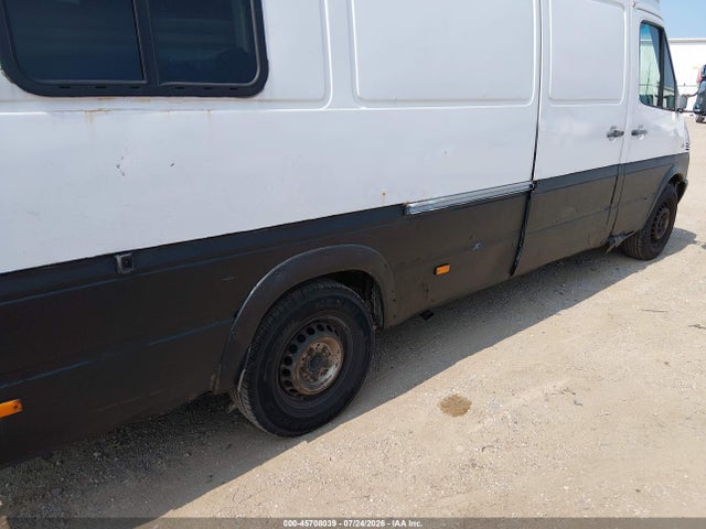 Aukcja sprzedaży 2004 Dodge Sprinter Van 2500 High Roof, vin: WD2PD744945685132, numer aukcji: 45708039