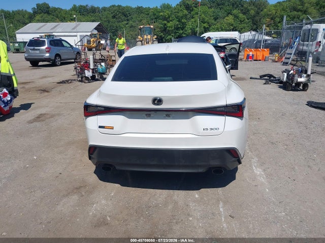 45708050 :رقم المزاد ، JTHAA1D2XM5116686 vin ، 2021 Lexus Is 300 مزاد بيع