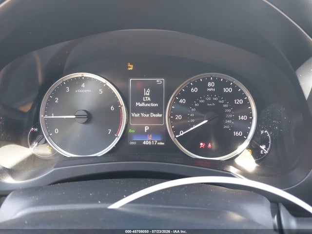45708050 :رقم المزاد ، JTHAA1D2XM5116686 vin ، 2021 Lexus Is 300 مزاد بيع