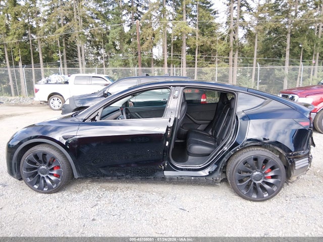 45708051 :رقم المزاد ، 7SAYGDEF1NF507584 vin ، 2022 Tesla Model Y Performance Dual Motor All-wheel Drive مزاد بيع