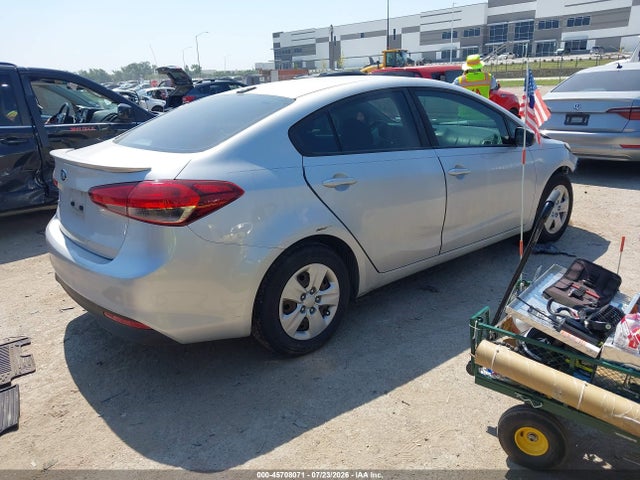 Aukcja sprzedaży 2018 Kia Forte Lx, vin: 3KPFK4A72JE181683, numer aukcji: 45708071