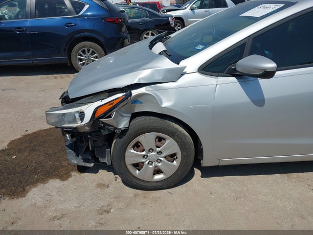 Aukcja sprzedaży 2018 Kia Forte Lx, vin: 3KPFK4A72JE181683, numer aukcji: 45708071