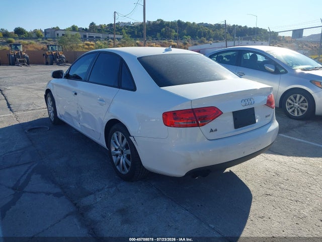 Продаж на аукціоні авто 2012 Audi A4 2.0t Premium, vin: WAUAFAFL6CN015407, номер лоту: 45708078