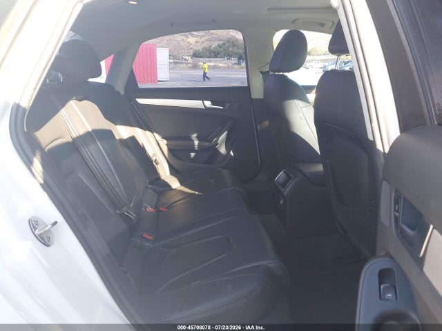 Продаж на аукціоні авто 2012 Audi A4 2.0t Premium, vin: WAUAFAFL6CN015407, номер лоту: 45708078