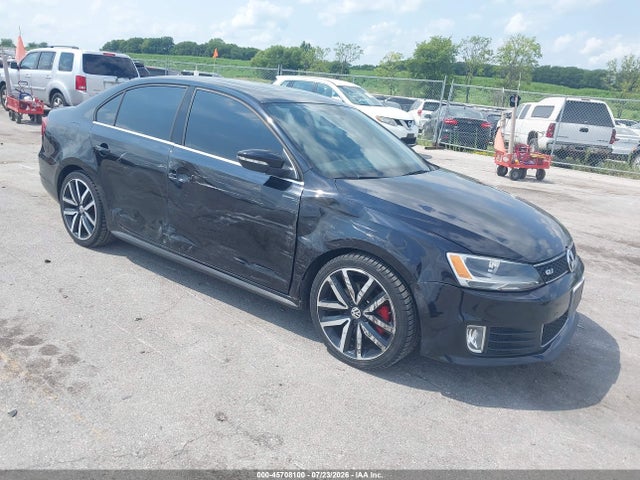2014 Volkswagen Jetta Gli Autobahn მანქანა იყიდება აუქციონზე, vin: 3VW5S7AJXEM397394, აუქციონის ნომერი: 45708100