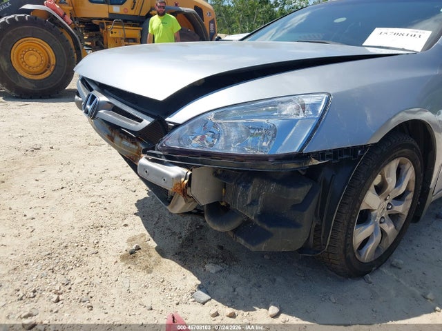 2005 Honda Accord 2.4 Ex მანქანა იყიდება აუქციონზე, vin: 1HGCM56875A099317, აუქციონის ნომერი: 45708103