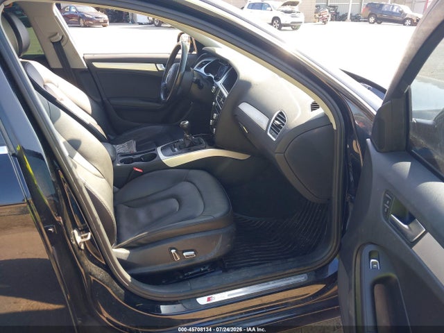 45708134 :رقم المزاد ، WAUDFAFL7GN006802 vin ، 2016 Audi A4 Premium مزاد بيع