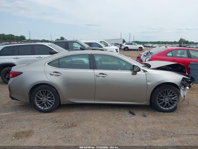 2018 Lexus Es 350 მანქანა იყიდება აუქციონზე, vin: 58ABK1GG4JU102637, აუქციონის ნომერი: 45708144
