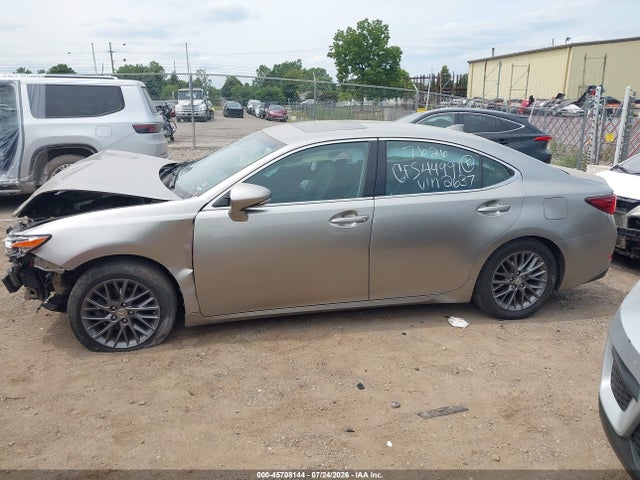 2018 Lexus Es 350 მანქანა იყიდება აუქციონზე, vin: 58ABK1GG4JU102637, აუქციონის ნომერი: 45708144