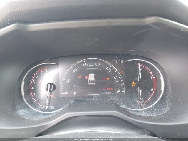 2T3F1RFV4RW470751 Toyota RAV4 LE