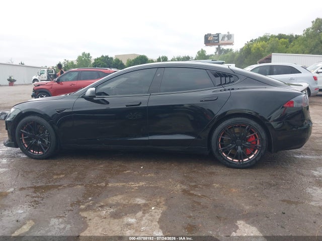 Продажа на аукционе авто 2018 Tesla Model S 100d/75d/p100d, vin: 5YJSA1E28JF294076, номер лота: 45708192