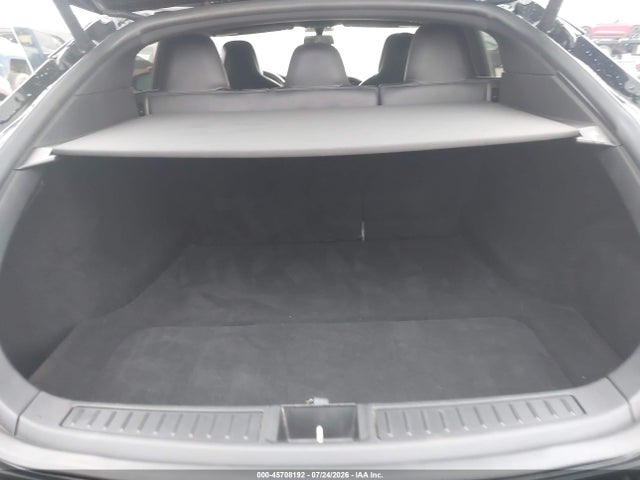 Продажа на аукционе авто 2018 Tesla Model S 100d/75d/p100d, vin: 5YJSA1E28JF294076, номер лота: 45708192