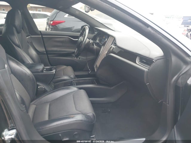 Продажа на аукционе авто 2018 Tesla Model S 100d/75d/p100d, vin: 5YJSA1E28JF294076, номер лота: 45708192