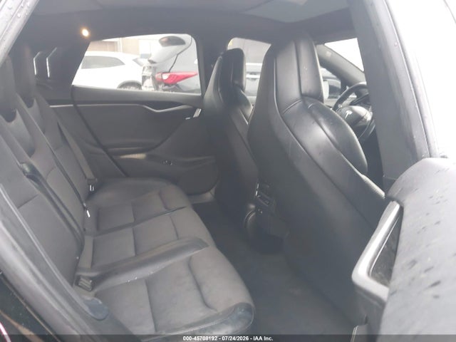 Продажа на аукционе авто 2018 Tesla Model S 100d/75d/p100d, vin: 5YJSA1E28JF294076, номер лота: 45708192