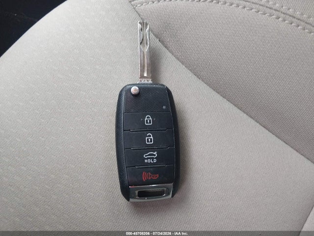Продаж на аукціоні авто 2015 Kia Optima Lx, vin: KNAGM4A76F5588436, номер лоту: 45708206