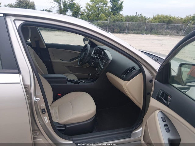 Продаж на аукціоні авто 2015 Kia Optima Lx, vin: KNAGM4A76F5588436, номер лоту: 45708206