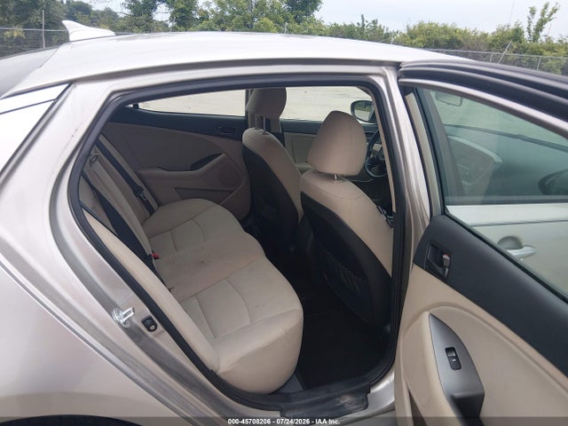 Продаж на аукціоні авто 2015 Kia Optima Lx, vin: KNAGM4A76F5588436, номер лоту: 45708206