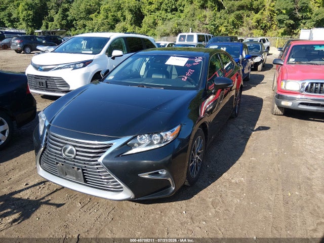 2017 Lexus Es 350 მანქანა იყიდება აუქციონზე, vin: 58ABK1GG5HU041468, აუქციონის ნომერი: 45708211