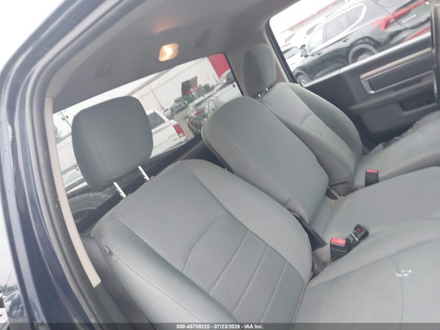 3C6JR6DG6KG503896 RAM 1500 Classic Tradesman 4x2 8&#039; Box