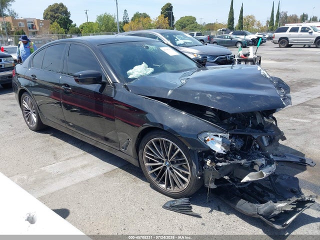 Продажа на аукционе авто 2019 Bmw 530i, vin: WBAJA5C54KWW39162, номер лота: 45708231