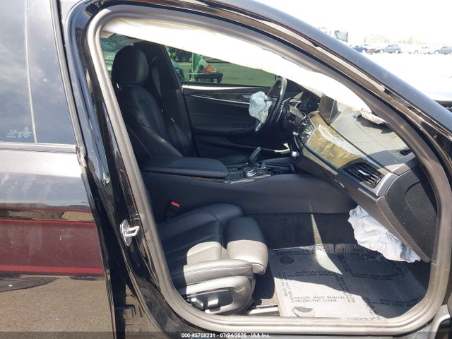 Продажа на аукционе авто 2019 Bmw 530i, vin: WBAJA5C54KWW39162, номер лота: 45708231