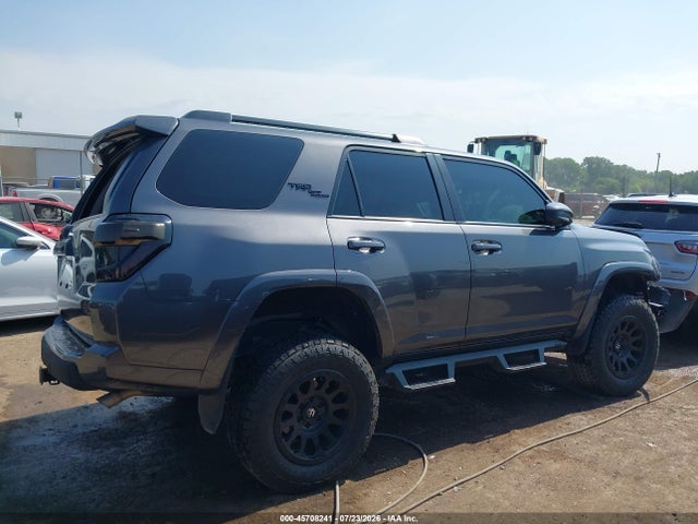 Продажа на аукционе авто 2020 Toyota 4runner Trd Off Road, vin: JTEBU5JR5L5773654, номер лота: 45708241