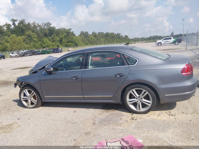 Продаж на аукціоні авто 2015 Volkswagen Passat 2.0l Tdi Sel Premium, vin: 1VWCV7A36FC065164, номер лоту: 45708252