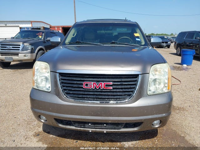 45708277 :رقم المزاد ، 1GKS1KE07BR100674 vin ، 2011 Gmc Yukon Xl 1500 Slt مزاد بيع