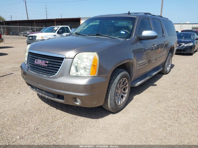 45708277 :رقم المزاد ، 1GKS1KE07BR100674 vin ، 2011 Gmc Yukon Xl 1500 Slt مزاد بيع