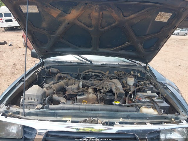 1996 Toyota Tacoma Xtracab მანქანა იყიდება აუქციონზე, vin: 4TAWM72N5TZ215594, აუქციონის ნომერი: 45708283