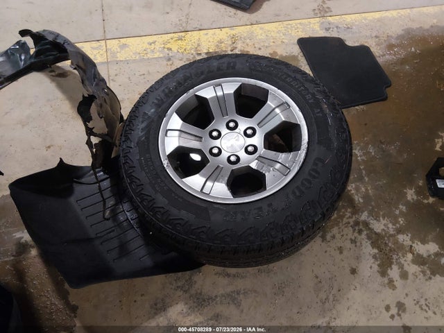 45708289 :رقم المزاد ، 1GNSKAKC2KR352745 vin ، 2019 Chevrolet Tahoe Ls مزاد بيع