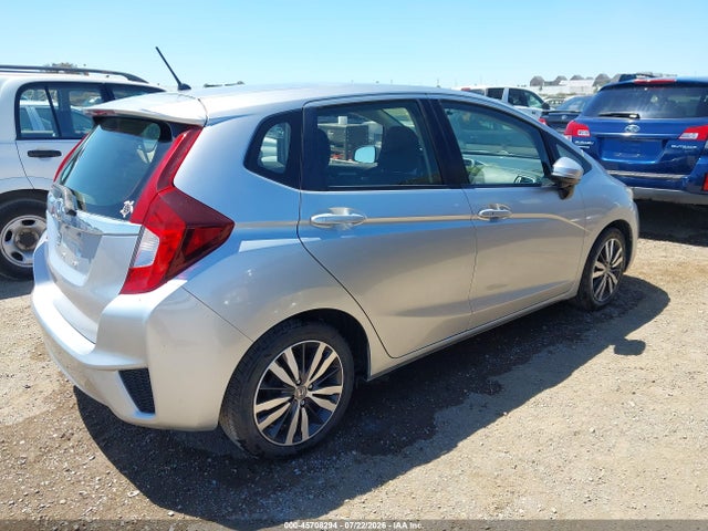 Honda FIT EX 2016 JHMGK5H77GX005560 Image 4