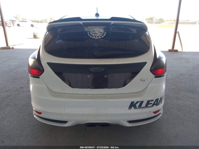 Ford FOCUS ST 2014 1FADP3L93EL238123 Image 17