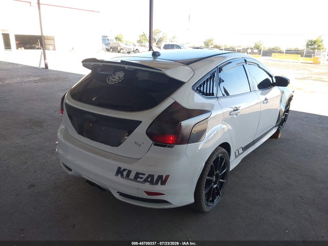 Ford FOCUS ST 2014 1FADP3L93EL238123 Image 4