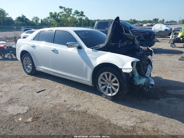 Продажа на аукционе авто 2014 Chrysler 300c, vin: 2C3CCAETXEH126340, номер лота: 45708348