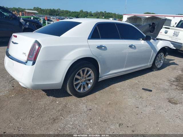 Продаж на аукціоні авто 2014 Chrysler 300c, vin: 2C3CCAETXEH126340, номер лоту: 45708348