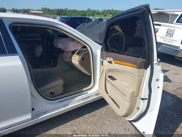 Продаж на аукціоні авто 2014 Chrysler 300c, vin: 2C3CCAETXEH126340, номер лоту: 45708348