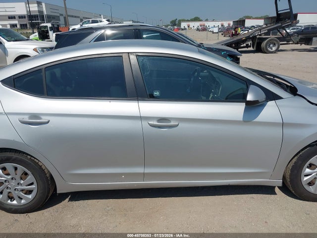Продаж на аукціоні авто 2019 Hyundai Elantra Se, vin: 5NPD74LF4KH490713, номер лоту: 45708353