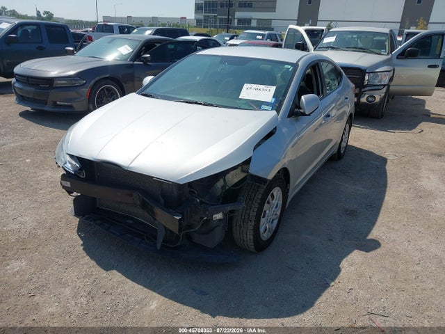 Продаж на аукціоні авто 2019 Hyundai Elantra Se, vin: 5NPD74LF4KH490713, номер лоту: 45708353
