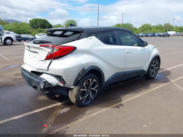 JTNKHMBXXK1056653 Toyota C-HR XLE