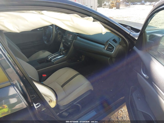 45708406 :رقم المزاد ، 2HGFC2F53JH606892 vin ، 2018 Honda Civic Lx مزاد بيع
