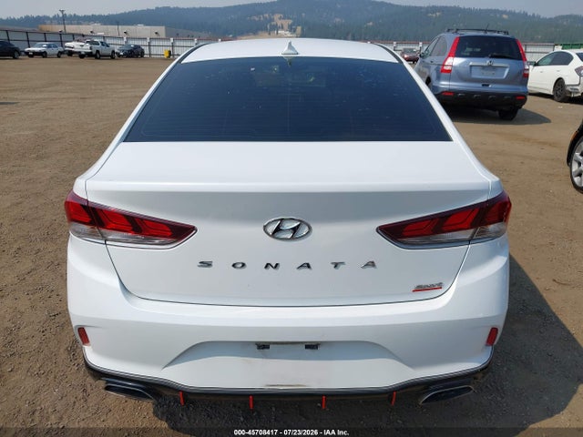 Hyundai Sonata Sport 2019 5NPE34AF9KH801040 Image 16
