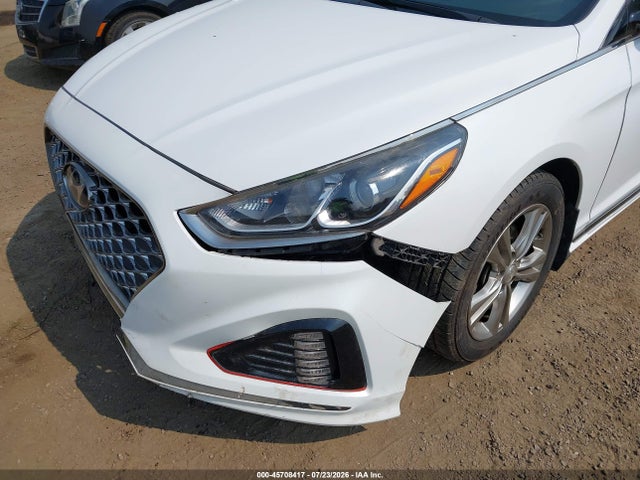 Hyundai Sonata Sport 2019 5NPE34AF9KH801040 Image 18
